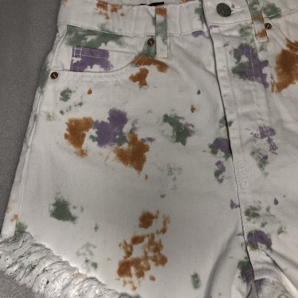 Wild Fable Highest Rise Denim Shorts with Fringe Size 2 White Tie Dye Button Fly - Picture 6 of 16